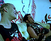 telecharger porno 2 rockeurs abusent d'un fan apr&egrave;s leur concert !