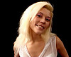 telecharger porno Jolie &eacute;tudiante blonde en gang bang