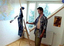 Le dessinateur d�fonce le mod�le nu en levrette