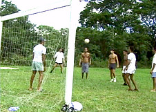 L'�quipe de foot baise une de leur supportrice en chaleur