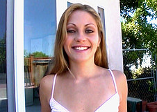 Premi�re audition pour blonde coquine
